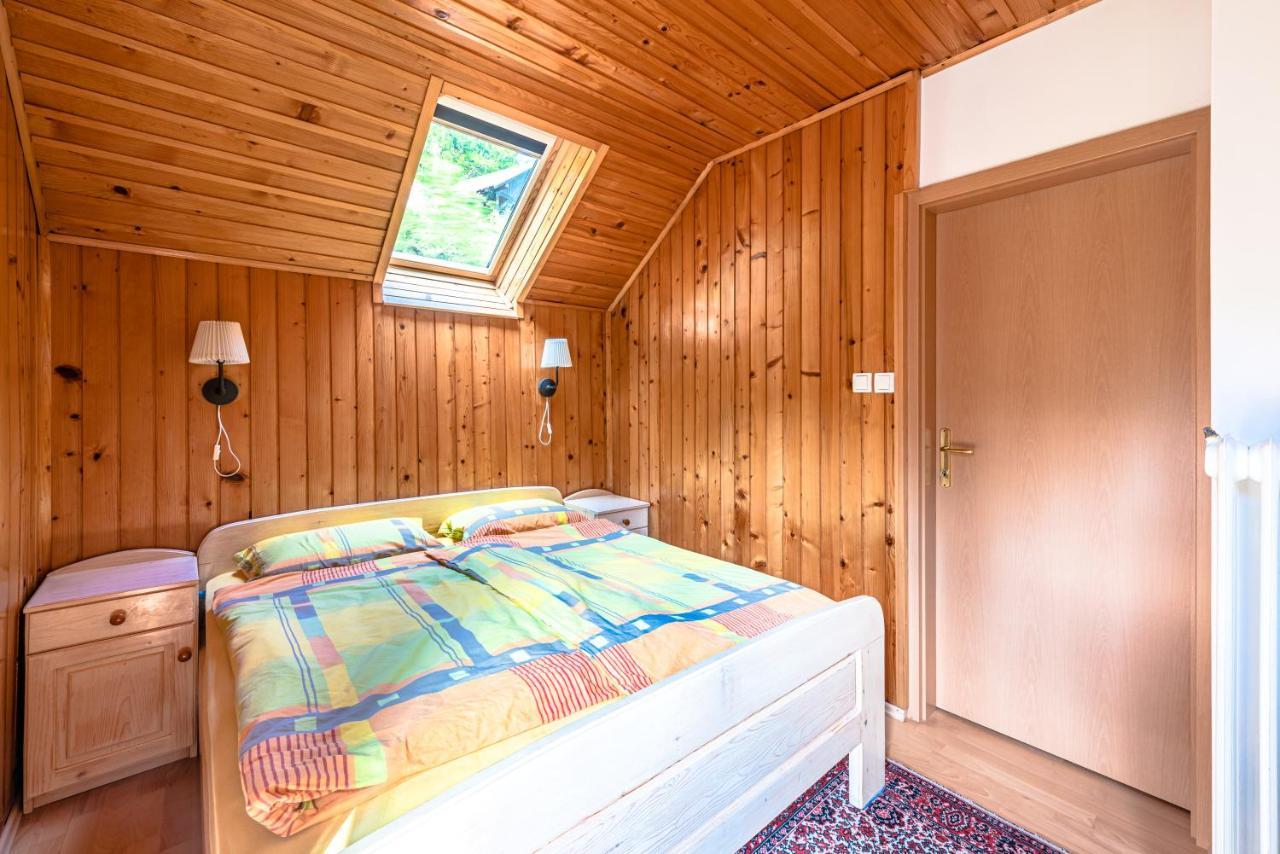 House Moose'T Getaway, Kranjska Gora Villa Buitenkant foto