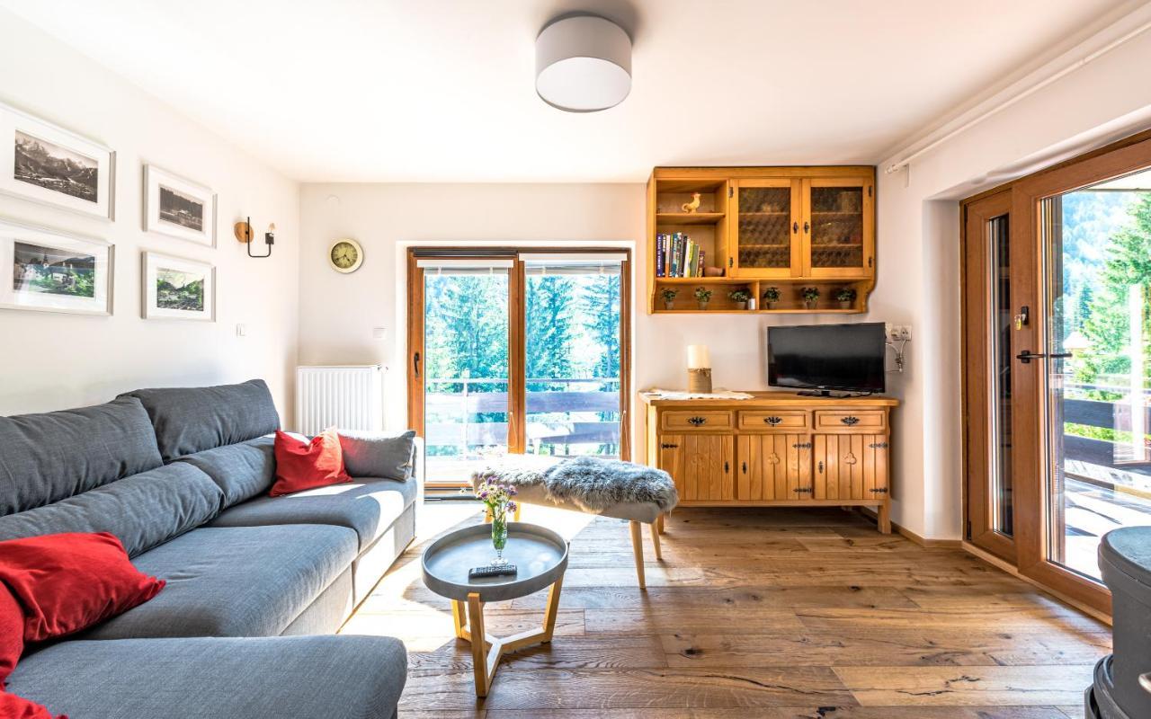 House Moose'T Getaway, Kranjska Gora Villa Buitenkant foto