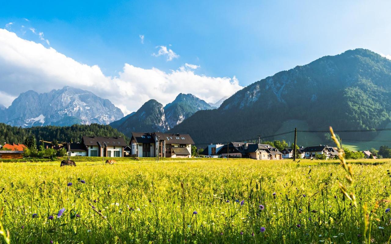 House Moose'T Getaway, Kranjska Gora Villa Buitenkant foto