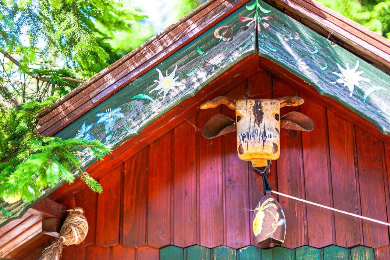 House Moose'T Getaway, Kranjska Gora Villa Buitenkant foto